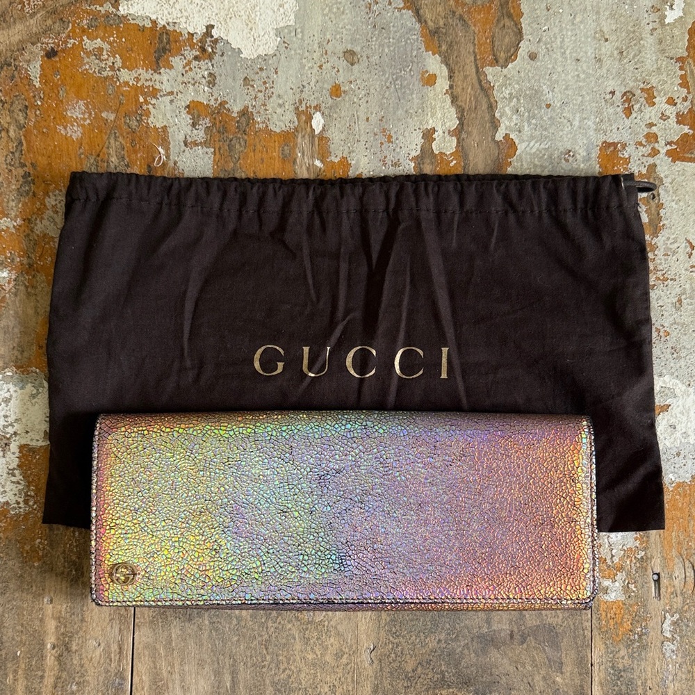 Gucci Iridescent Wallet with Gold and Purple Hues